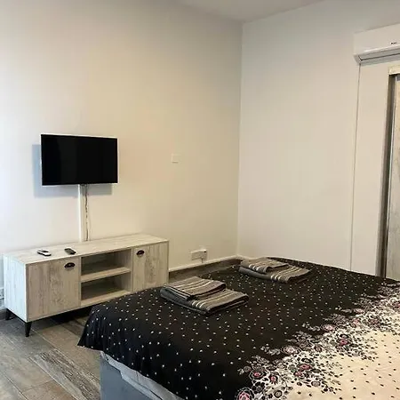 Apartmán Avantgart Plus Site, 2 Bedrooms, In The Center Of Kyrenia *