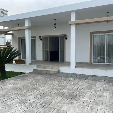 Apartmán Avantgart Plus Site, 2 Bedrooms, In The Center Of Kyrenia Kyrenia (Northern Cyprus)