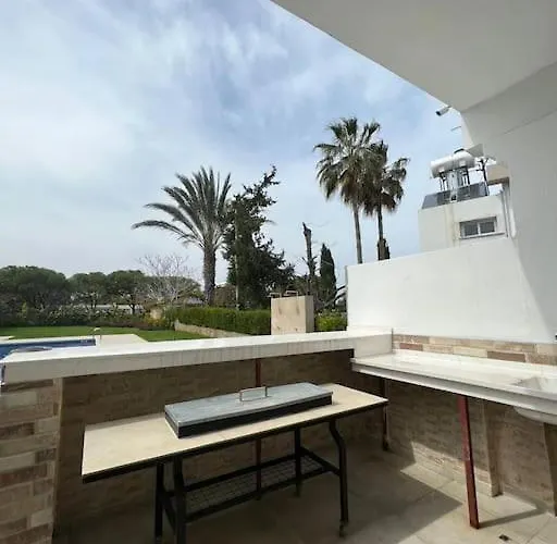 Avantgart Plus Site, 2 Bedrooms, In The Center Of Kyrenia * Kyrenia (Northern Cyprus)